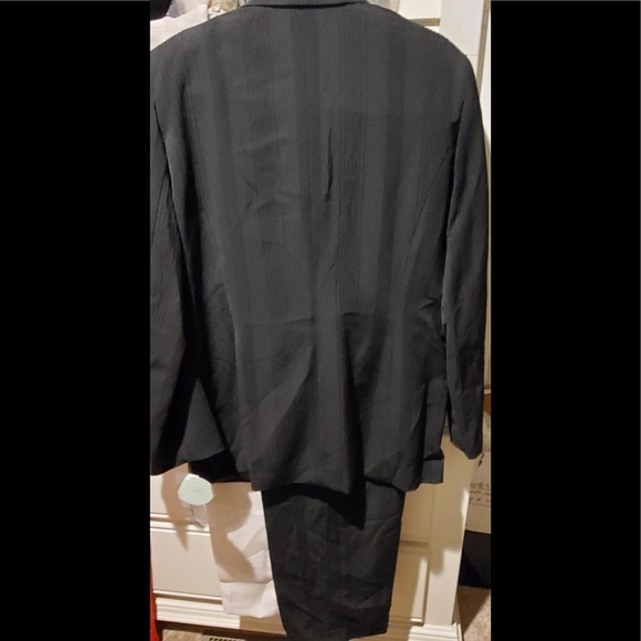 NWT Vintage black stripted Dress Pant Suit by Jonathan Logan 12 - Picture 8 of 16